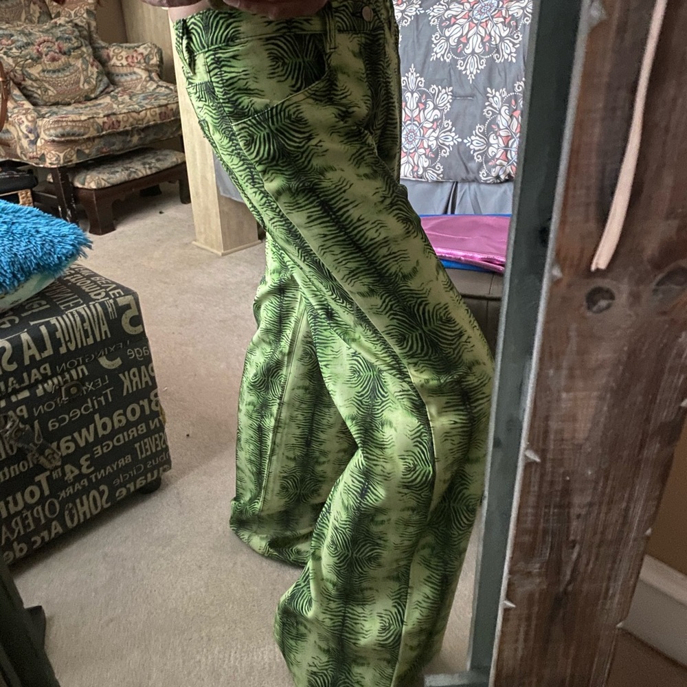 Festival low rise boot leg pants